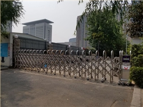 熱烈慶賀華捷盛智能為國(guó)家電投集團(tuán)河南電力公司量身定制電動(dòng)伸縮門