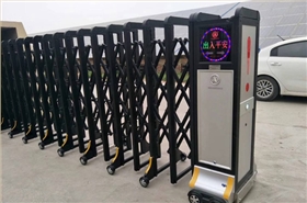 慶賀中廣核新能源光伏電站采用華捷盛智能伸縮門(mén)