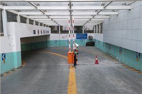 河南殘疾人聯(lián)合會地下停車場華捷盛智能車牌識別系統(tǒng)
