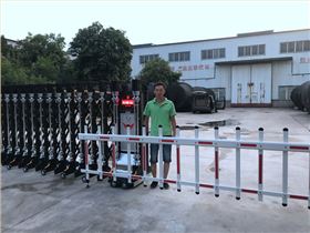 河南省九冶化工設(shè)備有限公司 (1)