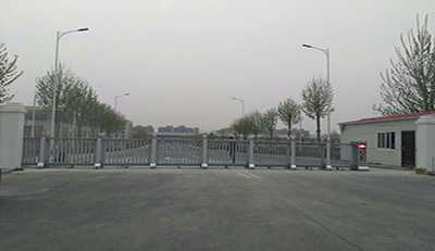 鄭州某部隊(duì)采用華捷盛智能電動(dòng)伸縮門