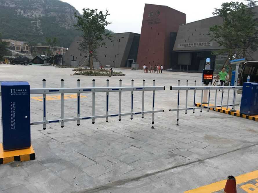 云臺(tái)山世界地質(zhì)博物館890