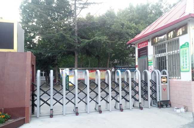 650電動(dòng)伸縮門