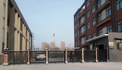 華捷盛電動伸縮門應用于上街區(qū)孟津路基督教堂