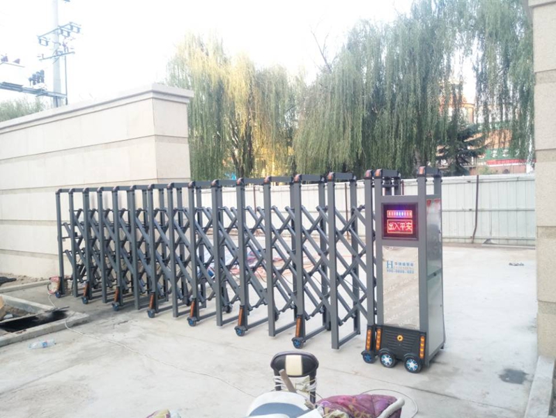 華捷盛電動伸縮門應用于了滎陽農(nóng)業(yè)發(fā)展銀行