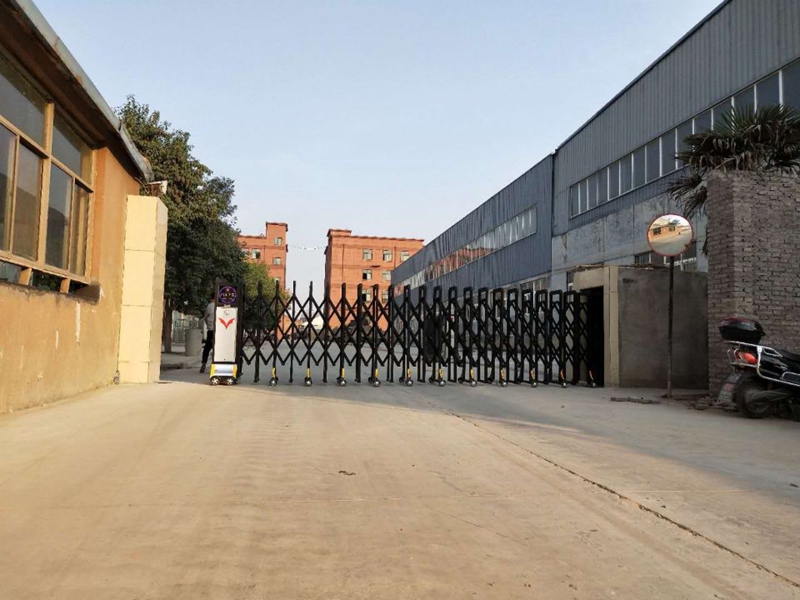 華捷盛電動伸縮門應(yīng)用于滎陽市新都化工物資有限公司 (2)