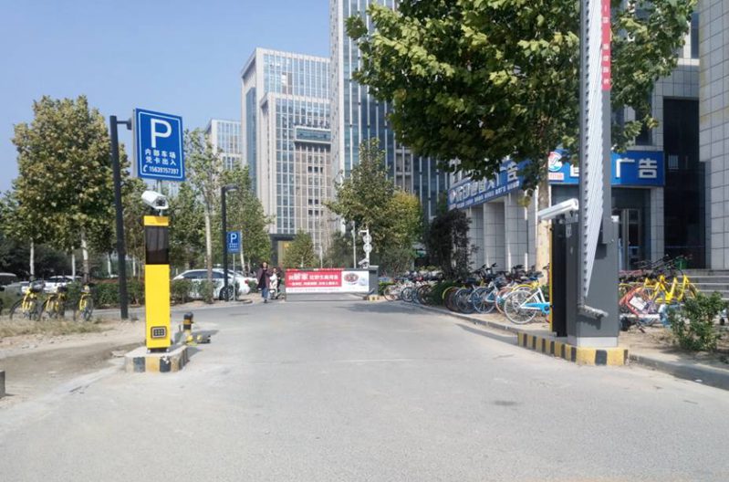 華捷盛車牌識別系統(tǒng)應用于河南省大學科技園