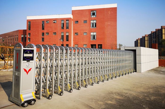 華捷盛電動伸縮門應用于福建省惠建發(fā)建筑集團有限公司1