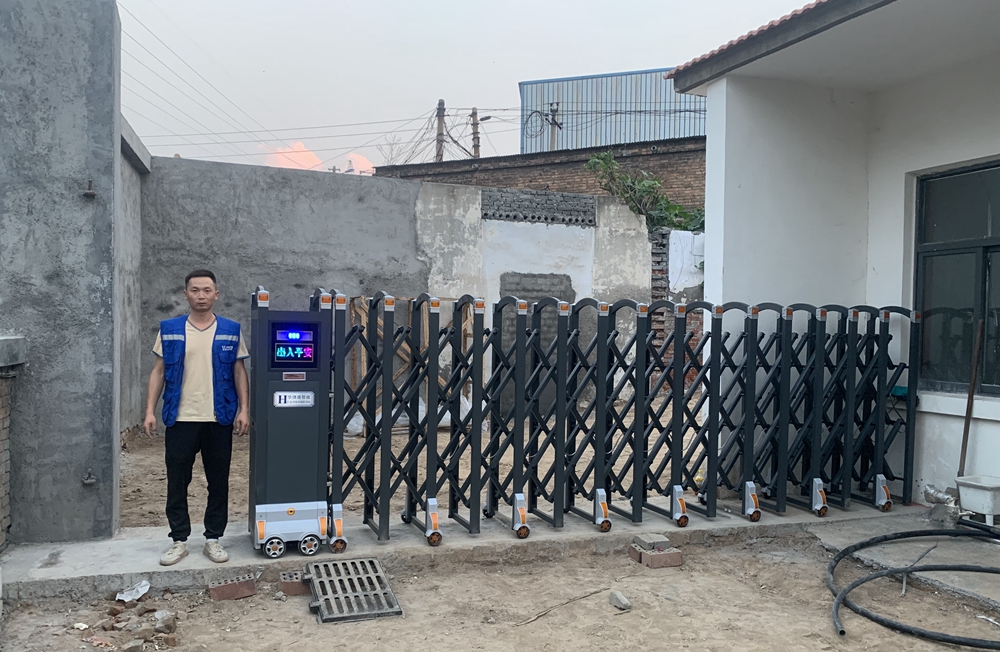 伸縮門(mén)-鞏義卓祥建筑